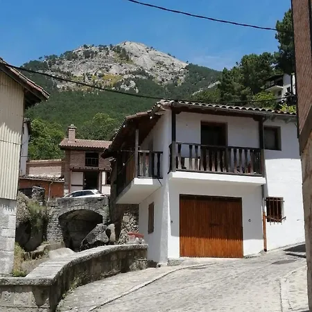 Apartment La Estrella De Gredos *